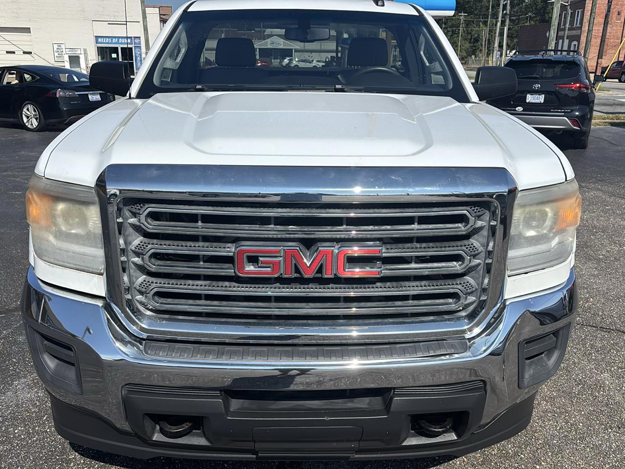 GMC Sierra 2500HD available WiFi 4WD Reg Cab 133.6" 2015