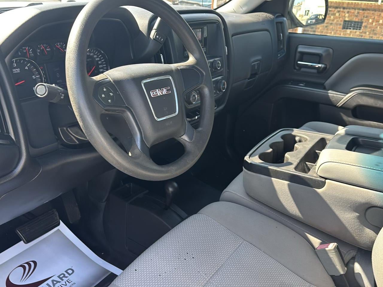 GMC Sierra 2500HD available WiFi 4WD Reg Cab 133.6" 2015