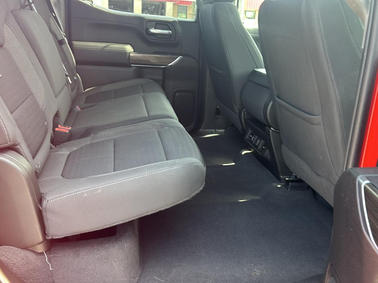 Chevrolet Silverado 1500 4WD Crew Cab 147" RST 2021