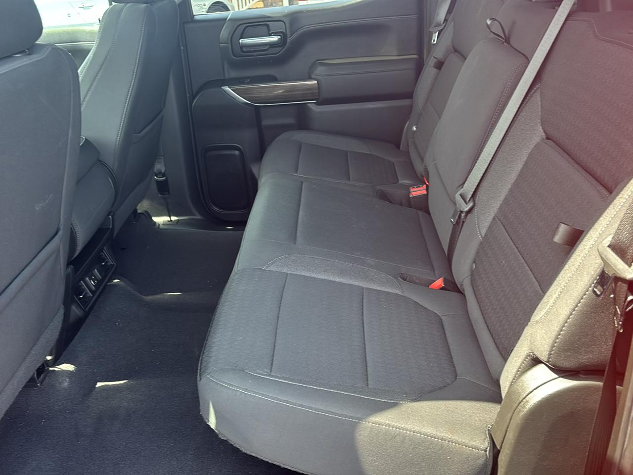 Chevrolet Silverado 1500 4WD Crew Cab 147" RST 2021
