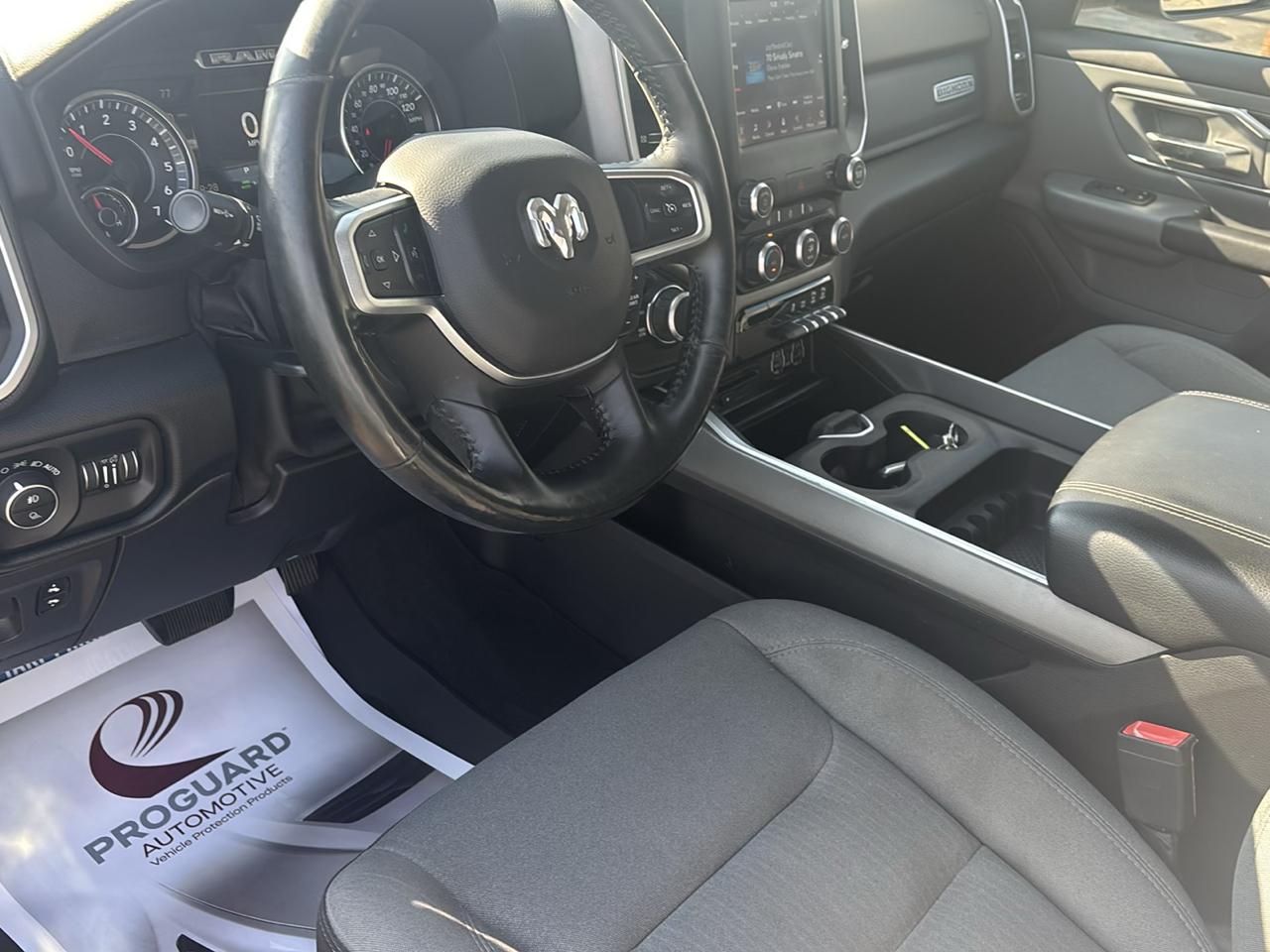 RAM 1500 Big Horn/Lone Star 4x4 Crew Cab 5'7" Box 2019