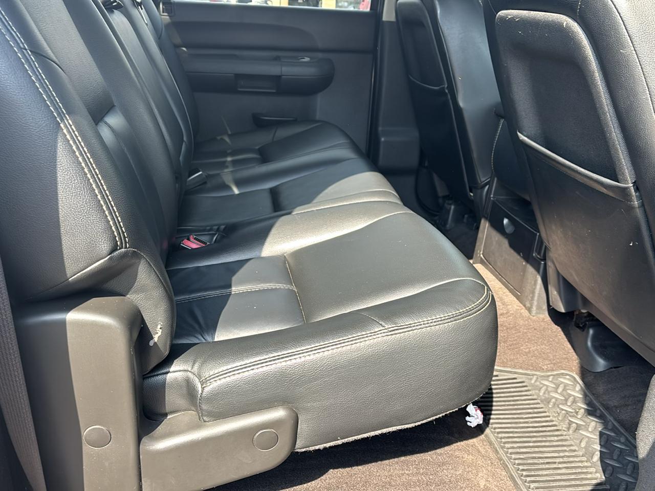 Chevrolet Silverado 2500HD 4WD Crew Cab 153.7" LT 2013