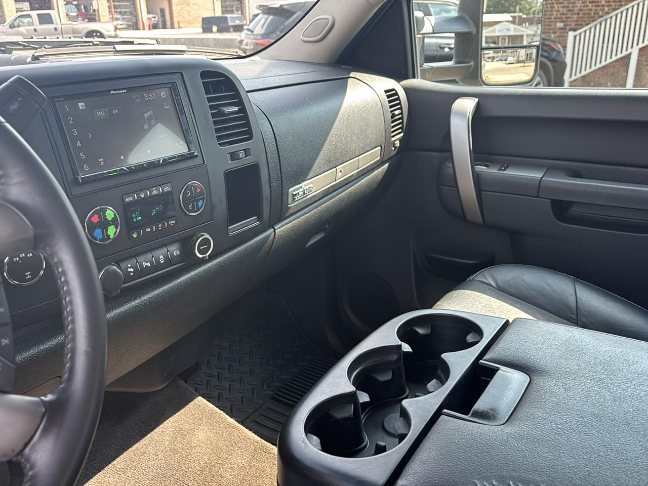 Chevrolet Silverado 2500HD 4WD Crew Cab 153.7" LT 2013