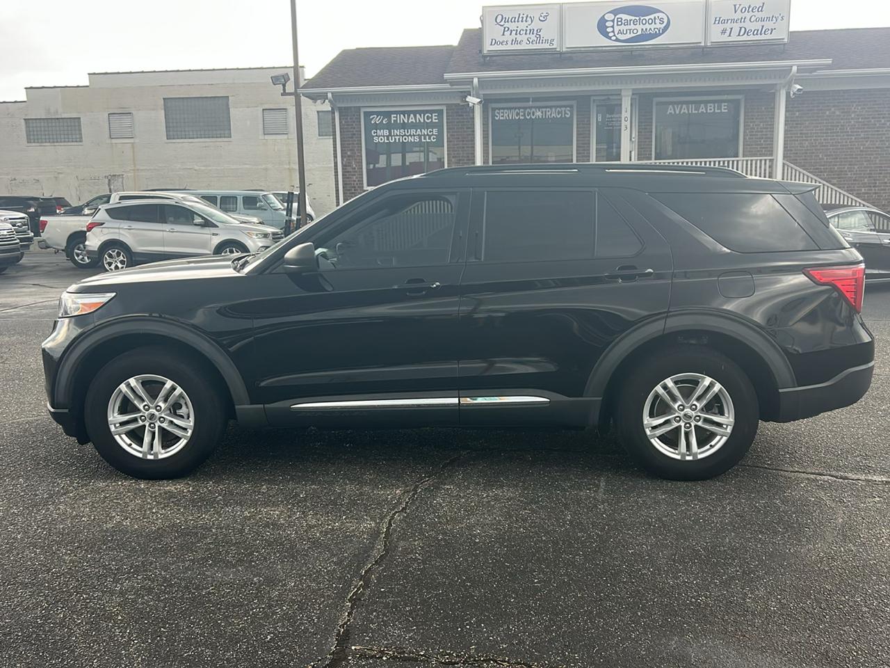 Ford Explorer XLT 4D SUV 4WD 2020