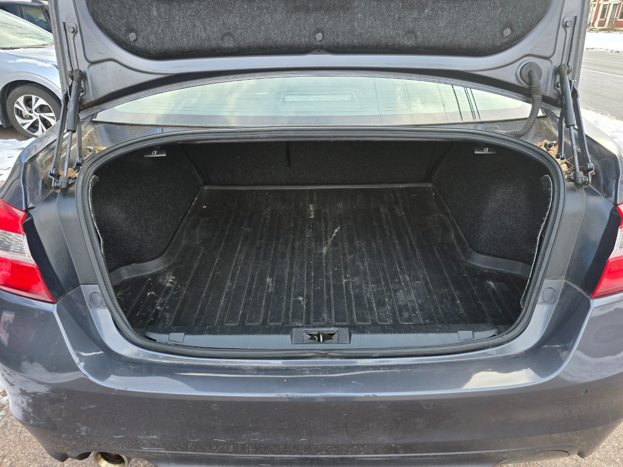 Subaru Legacy 2.5i Limited 2017