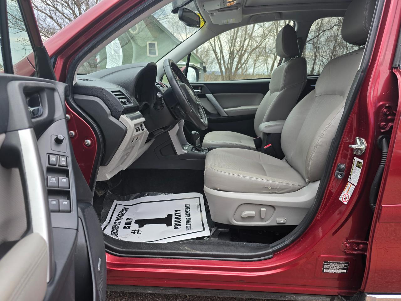 Subaru Forester 2.5i Touring 2015