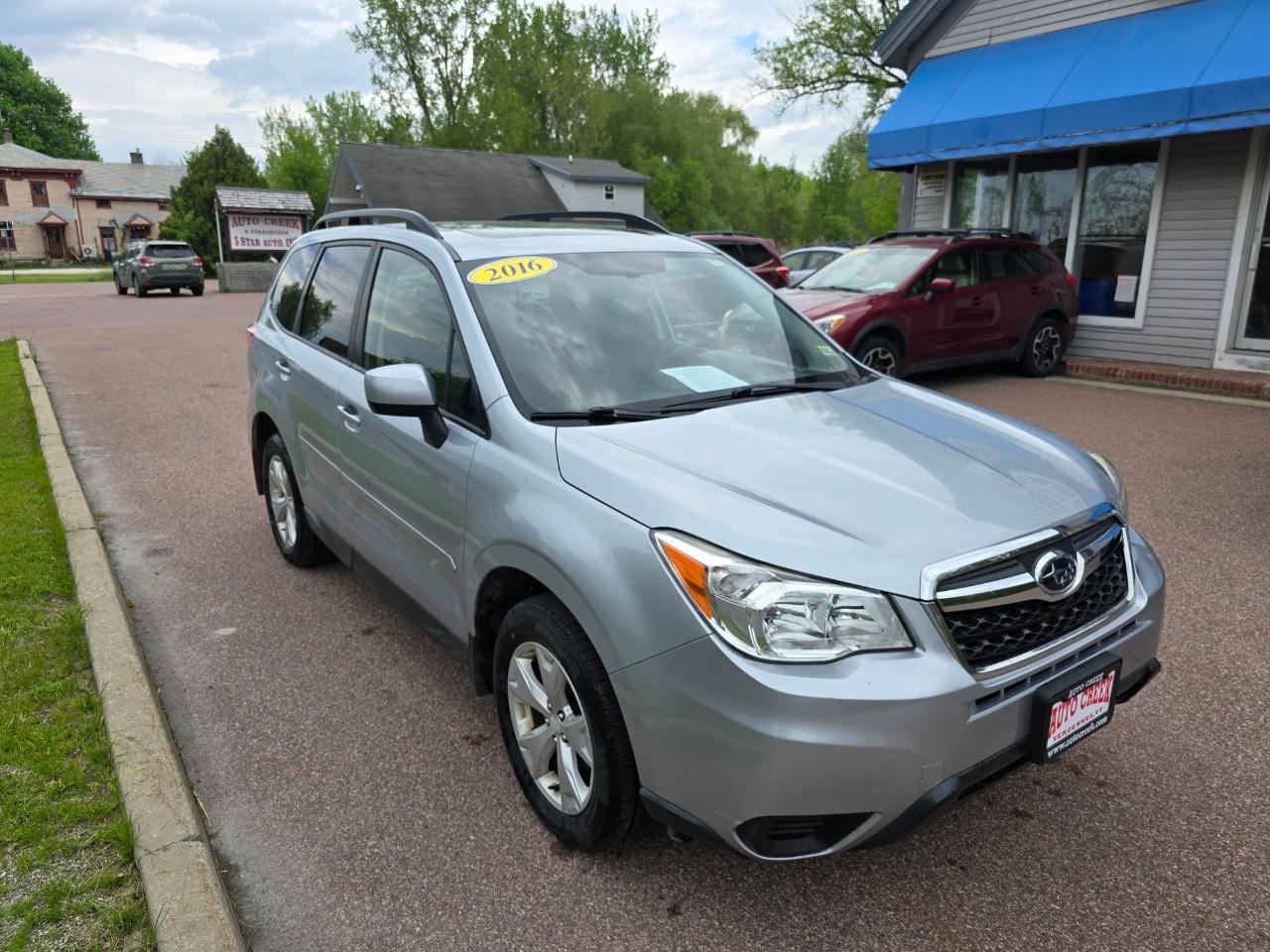 Subaru Forester 2.5i Premium PZEV CVT 2016