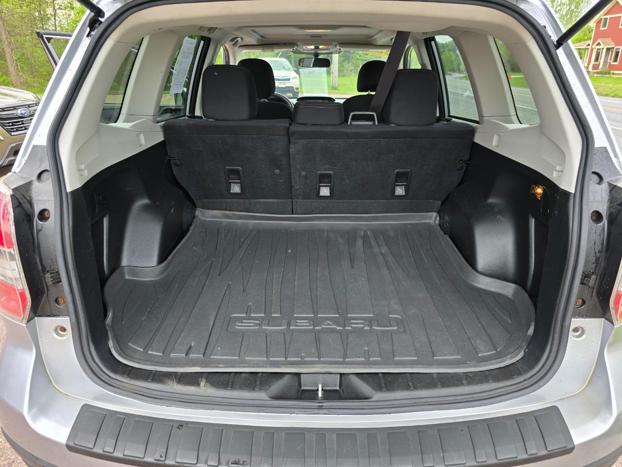 Subaru Forester 2.5i Premium PZEV CVT 2016