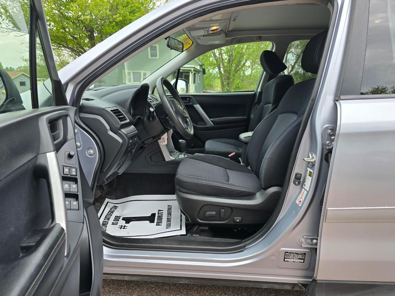 Subaru Forester 2.5i Premium PZEV CVT 2016