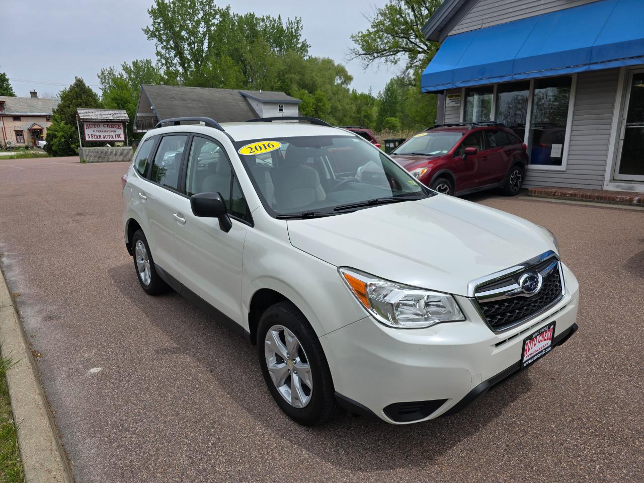 Subaru Forester 2.5i Premium PZEV CVT 2016