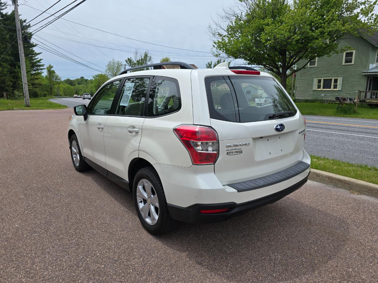 Subaru Forester 2.5i Premium PZEV CVT 2016
