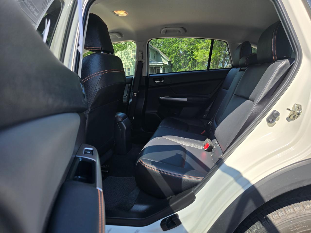 Subaru Crosstrek 2.0i Limited PZEV CVT 2017
