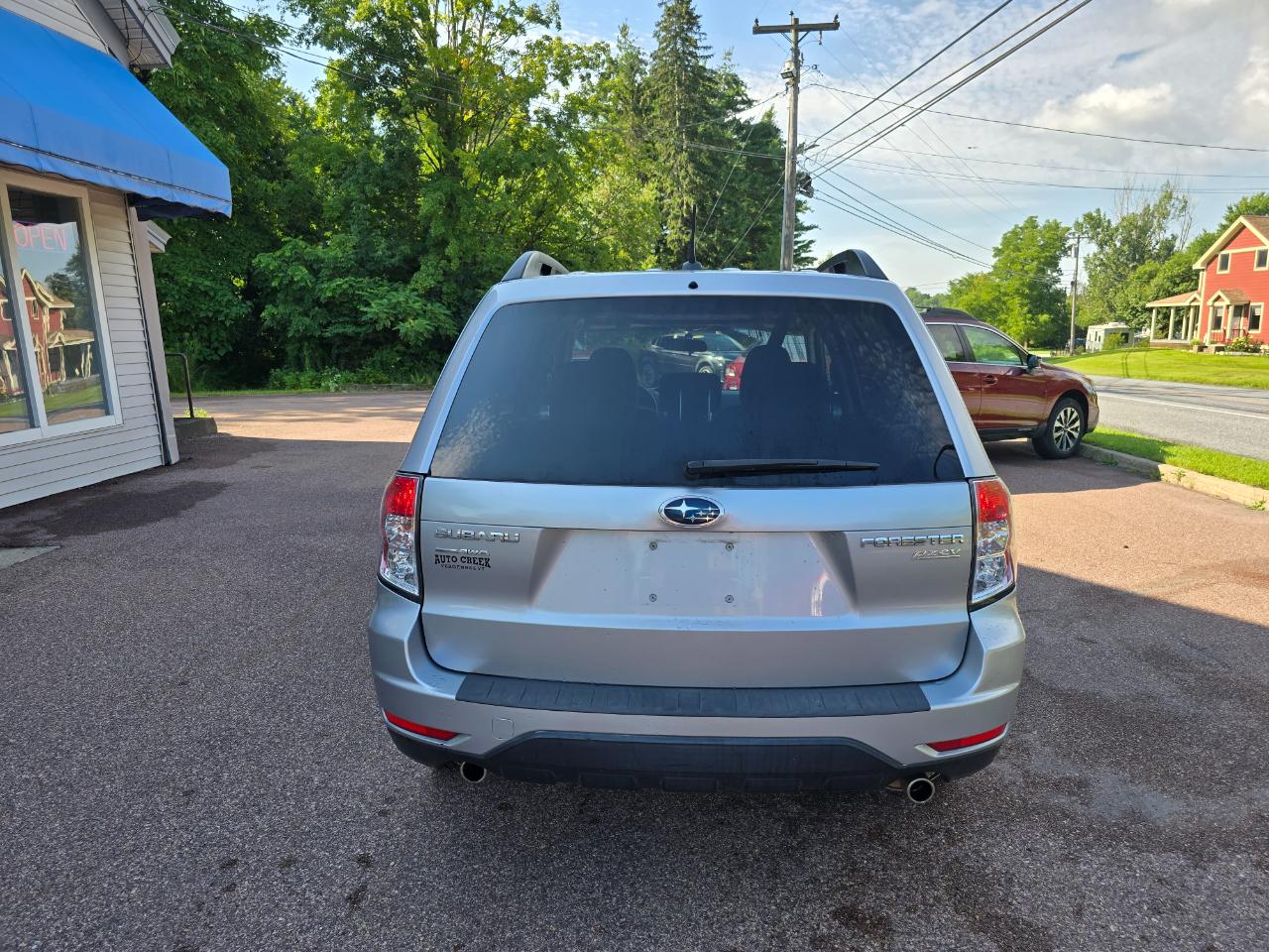 Subaru Forester 2.5X Premium 2012