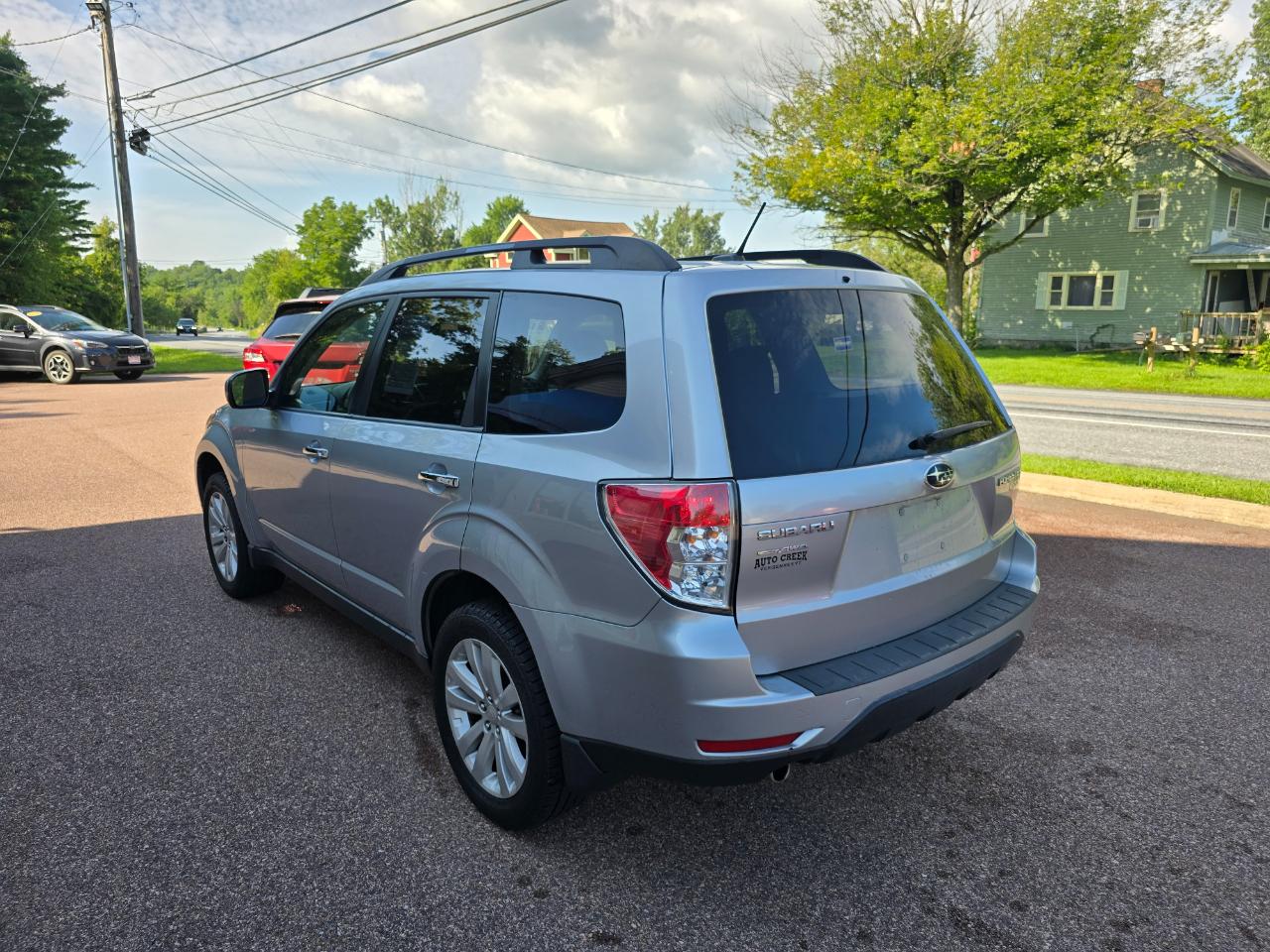 Subaru Forester 2.5X Premium 2012