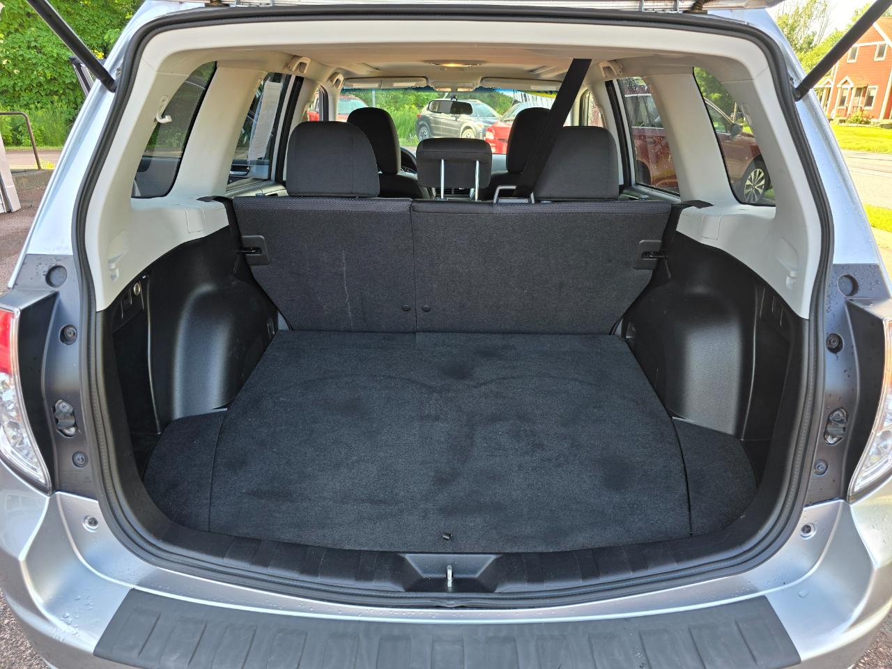 Subaru Forester 2.5X Premium 2012