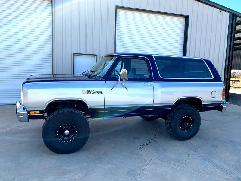 Used 1987 Dodge Ramcharger 150 4WD for Sale in San Angelo TX 76903 E and B  Cars Inc.
