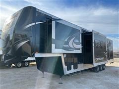 2015 Work and Play Toy Hauler 