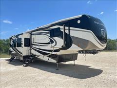 2018 DRV Luxury Suites Mobile Suite 