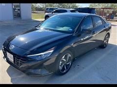 2023 Hyundai Elantra 