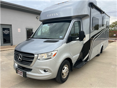2023 Tiffin Motorhomes Wayfarer 