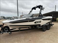 2021 Axis Tow Boat A20 