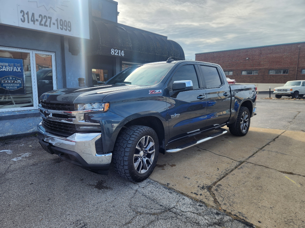 2019 Chevrolet Silverado 1500 LT Crew Cab 4WD