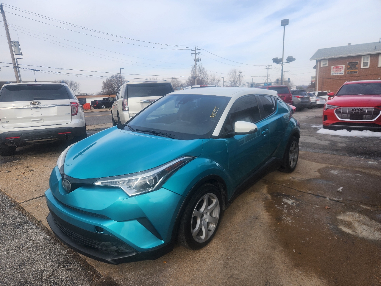Toyota C-HR XLE 2018