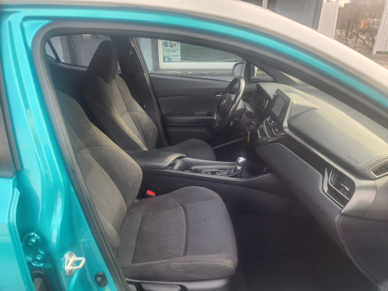 Toyota C-HR XLE 2018