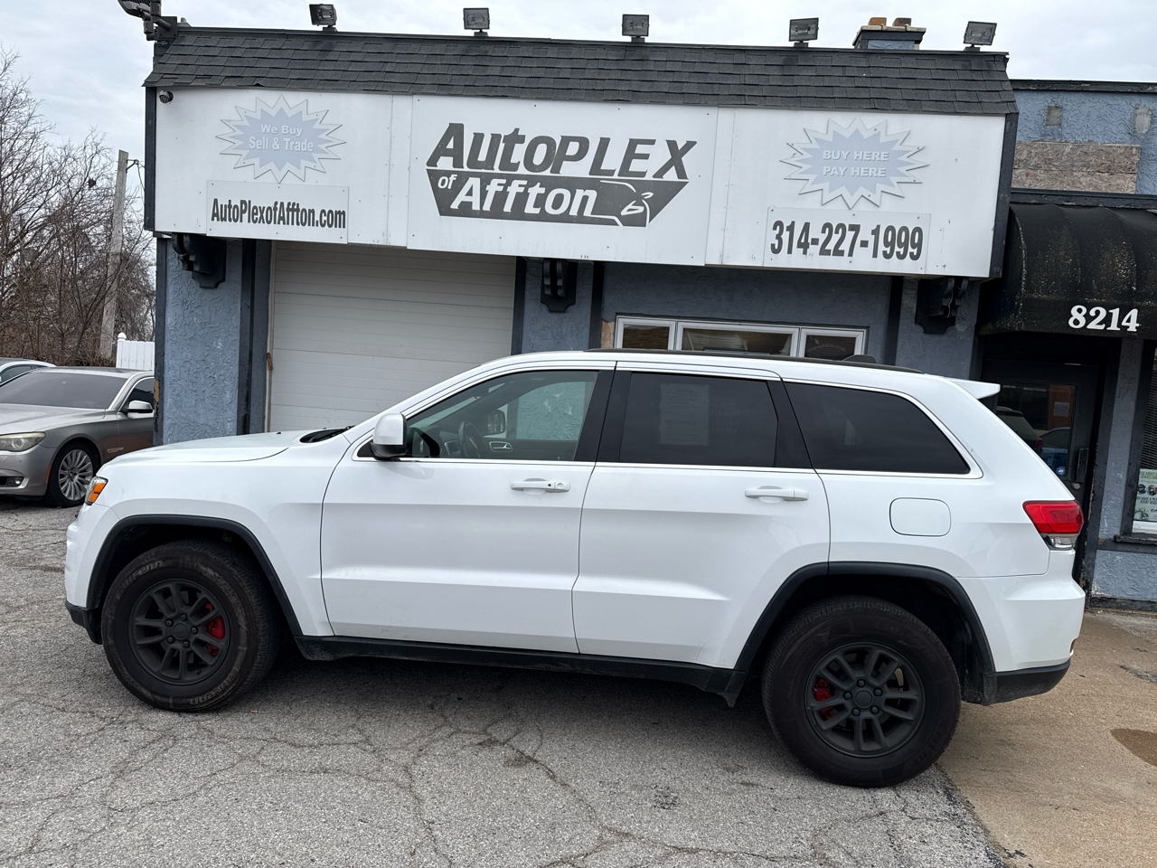 2018 Jeep Grand Cherokee Laredo 4WD