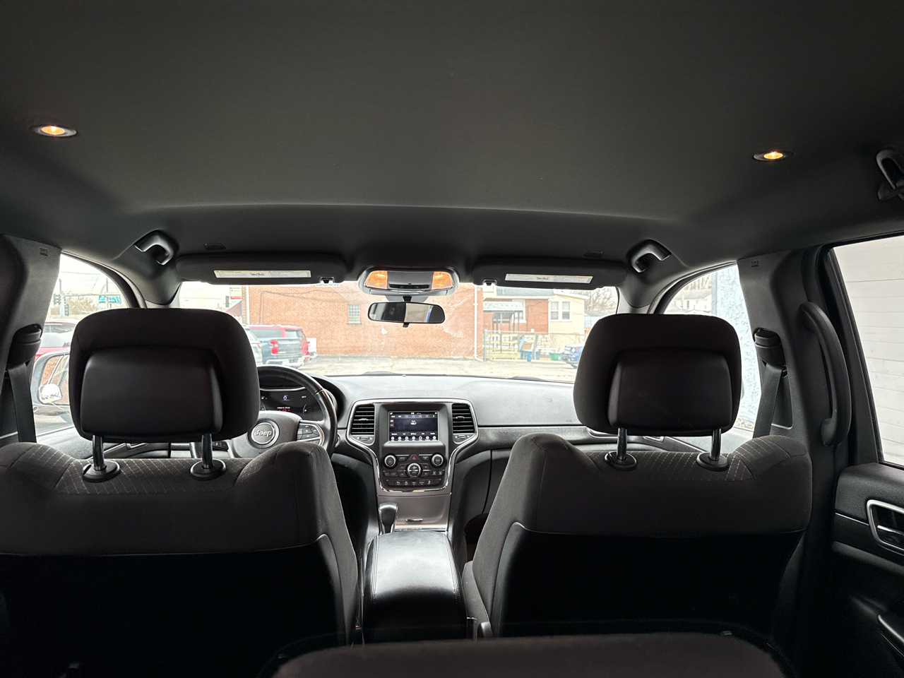 Jeep Grand Cherokee Laredo 4WD 2018