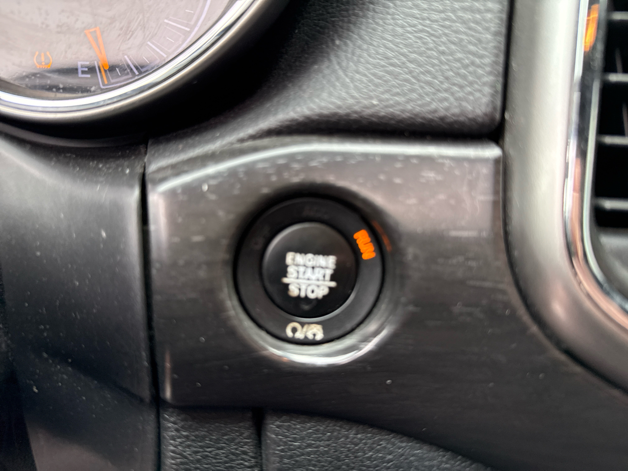 Jeep Grand Cherokee Laredo 4WD 2018