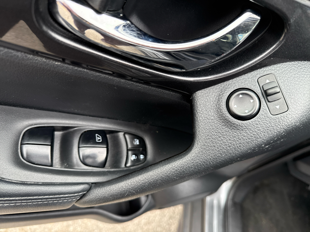 Nissan Rogue S AWD 2018