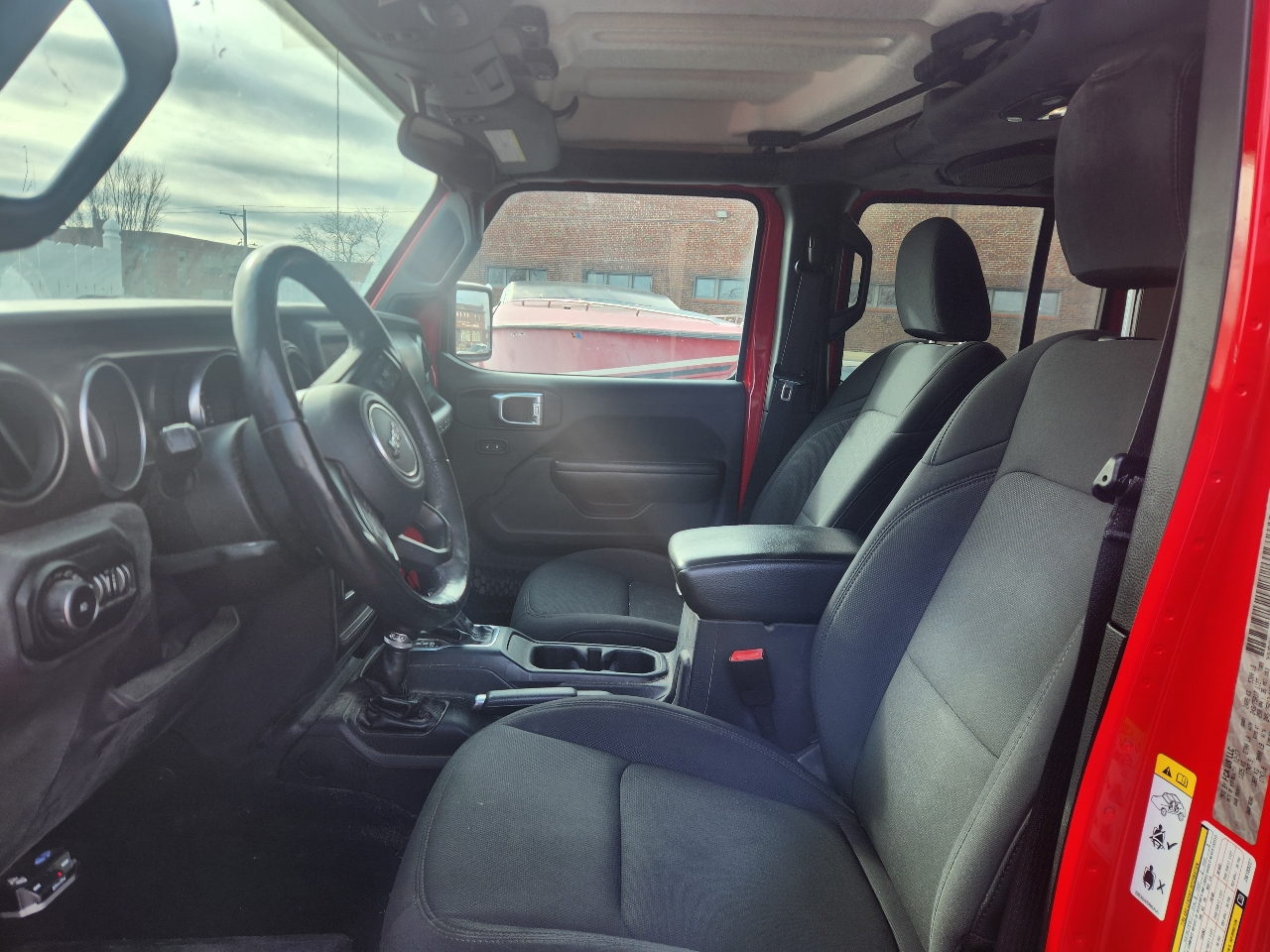 Jeep Wrangler Unlimited Sport 2018