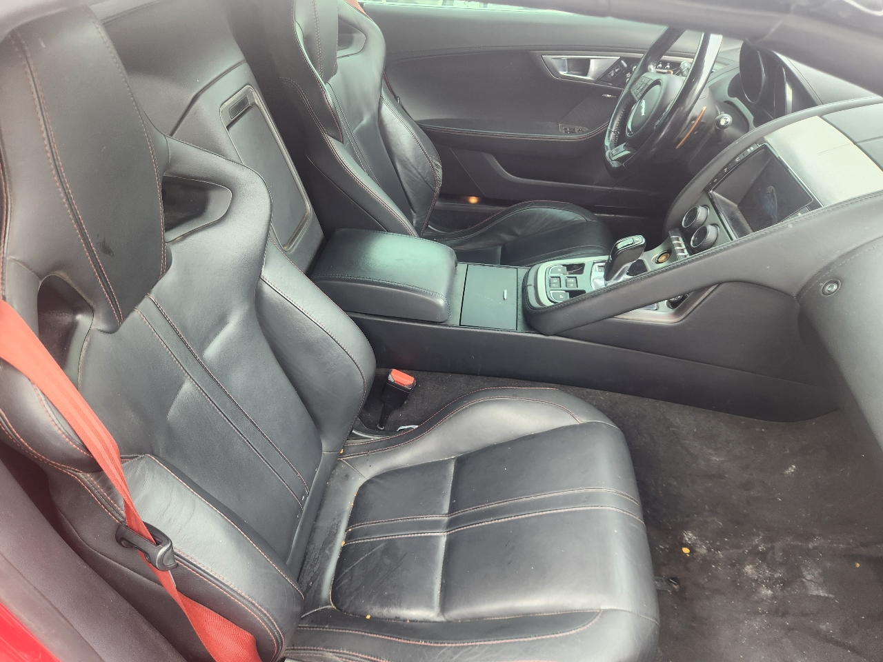 Jaguar F-Type V8 S 2014