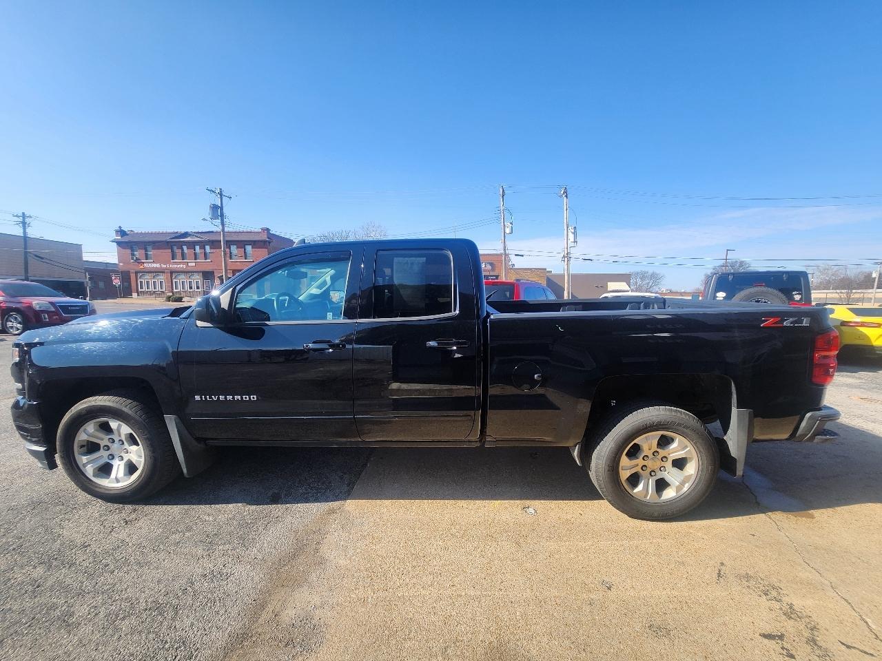 Chevrolet Silverado 1500 LT Double Cab 4WD 2018