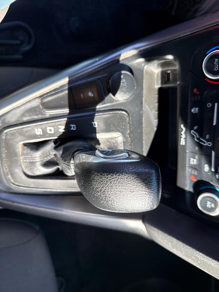 Ford Focus SEL 4D Sedan 2018