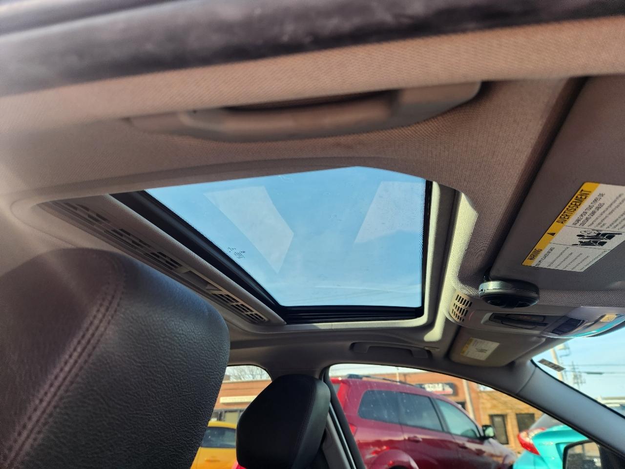 BMW 3-Series 320i xDrive Sedan 2016