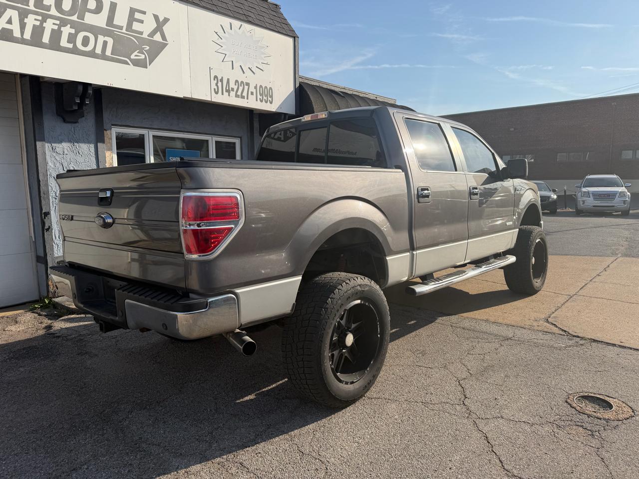 Ford F-150 XL SuperCrew 5.5-ft. Bed 4WD 2014