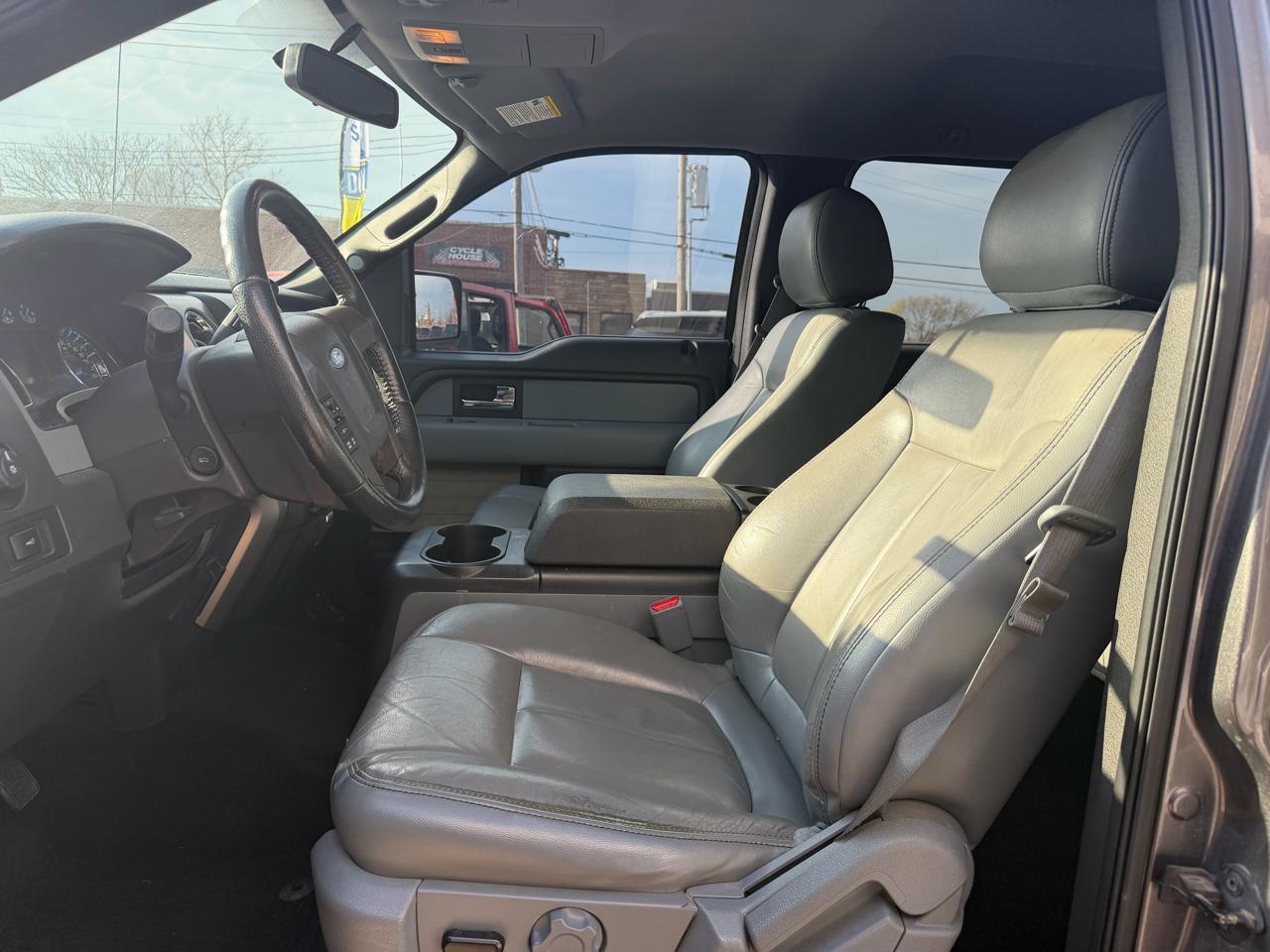 Ford F-150 XL SuperCrew 5.5-ft. Bed 4WD 2014