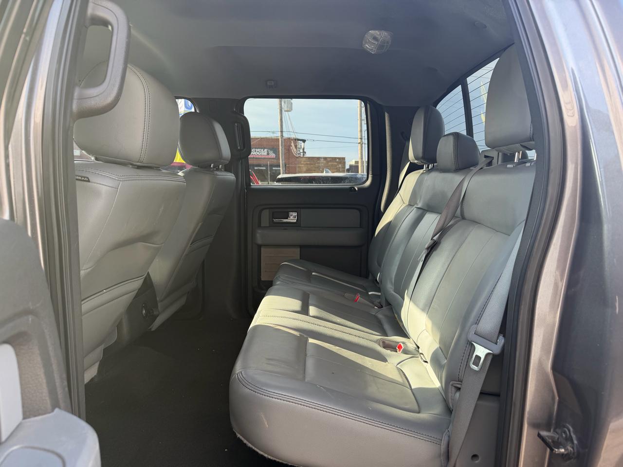 Ford F-150 XL SuperCrew 5.5-ft. Bed 4WD 2014