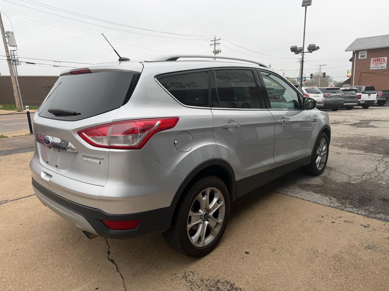Ford Escape Titanium FWD 2016
