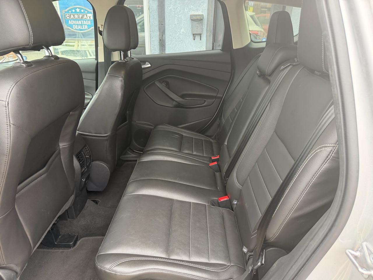 Ford Escape Titanium FWD 2016