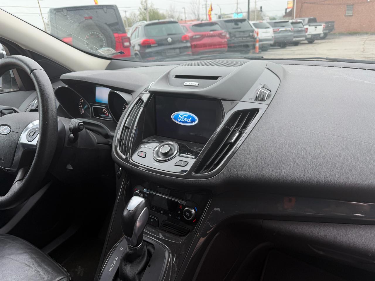 Ford Escape Titanium FWD 2016