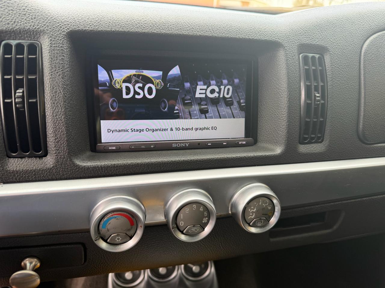 Chevrolet SSR Base 2004