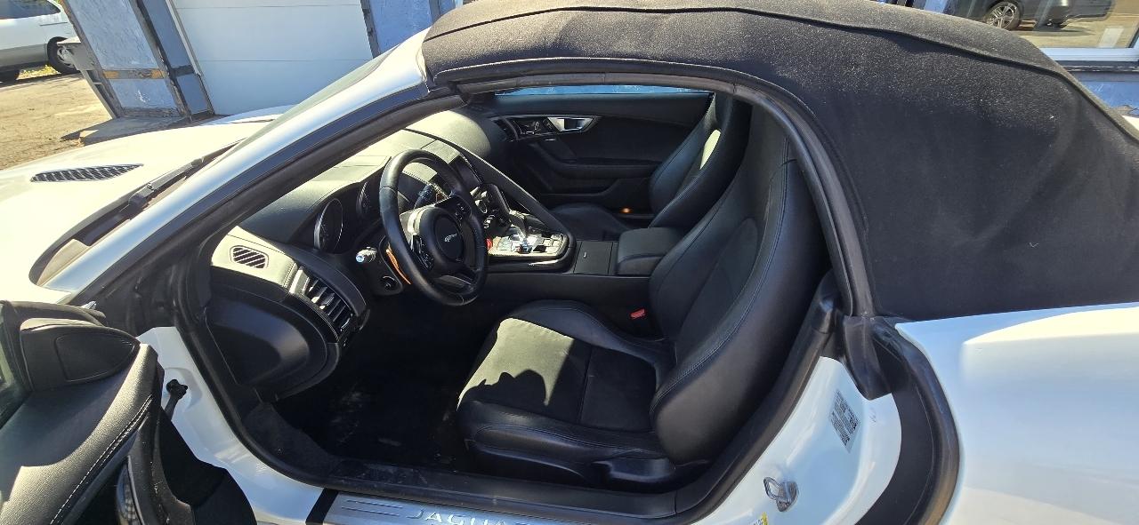 Jaguar F-Type S 2014