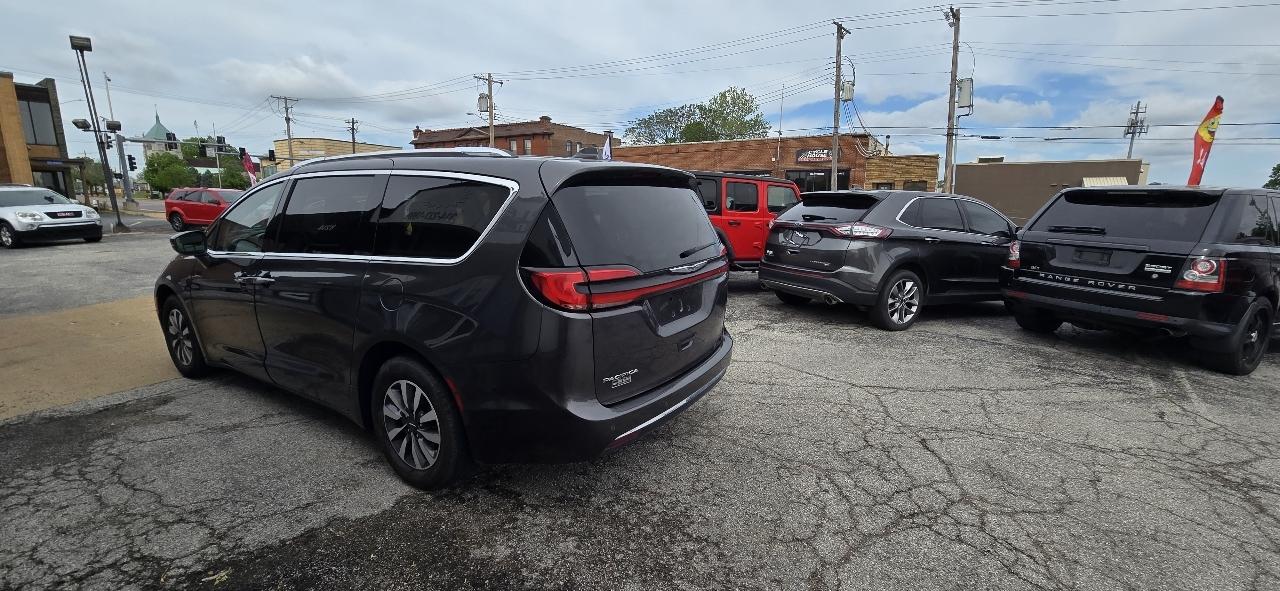 Chrysler Pacifica Touring-L 2021