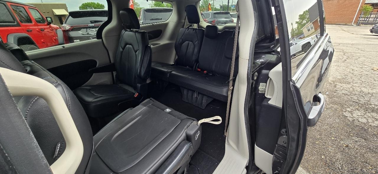 Chrysler Pacifica Touring-L 2021