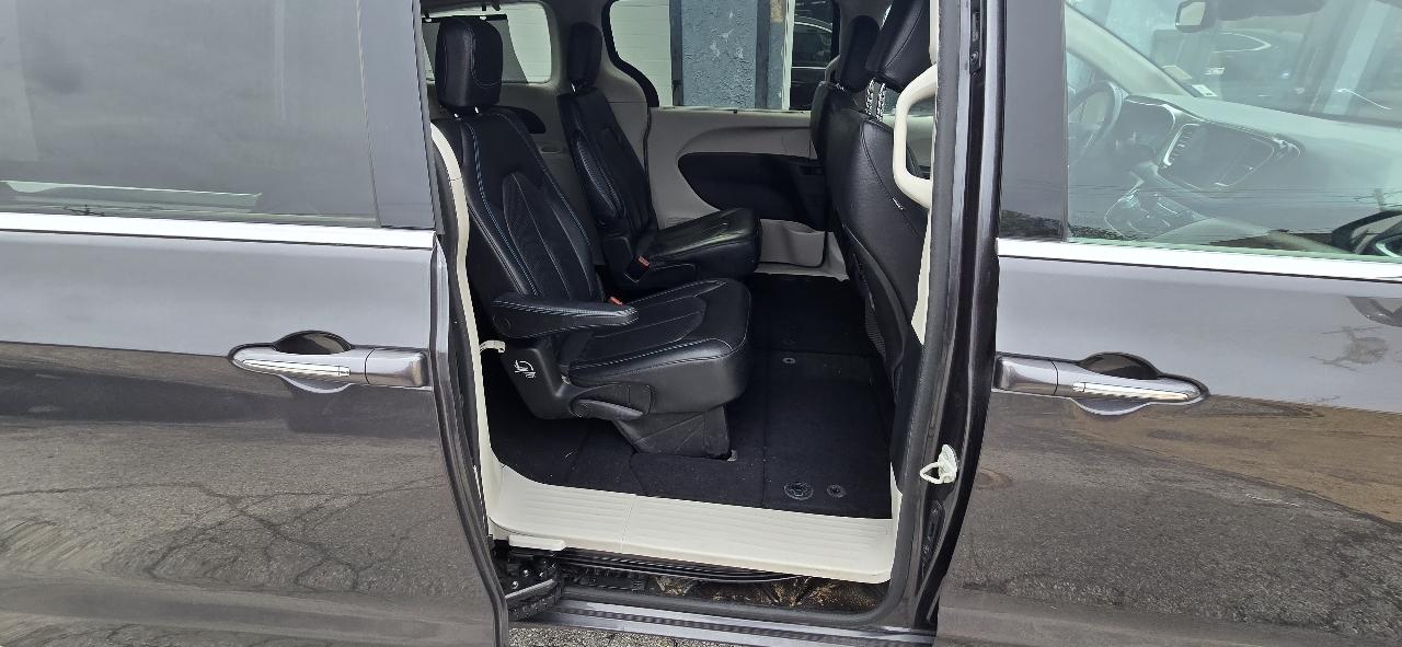 Chrysler Pacifica Touring-L 2021