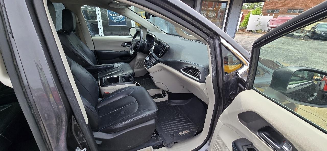 Chrysler Pacifica Touring-L 2021