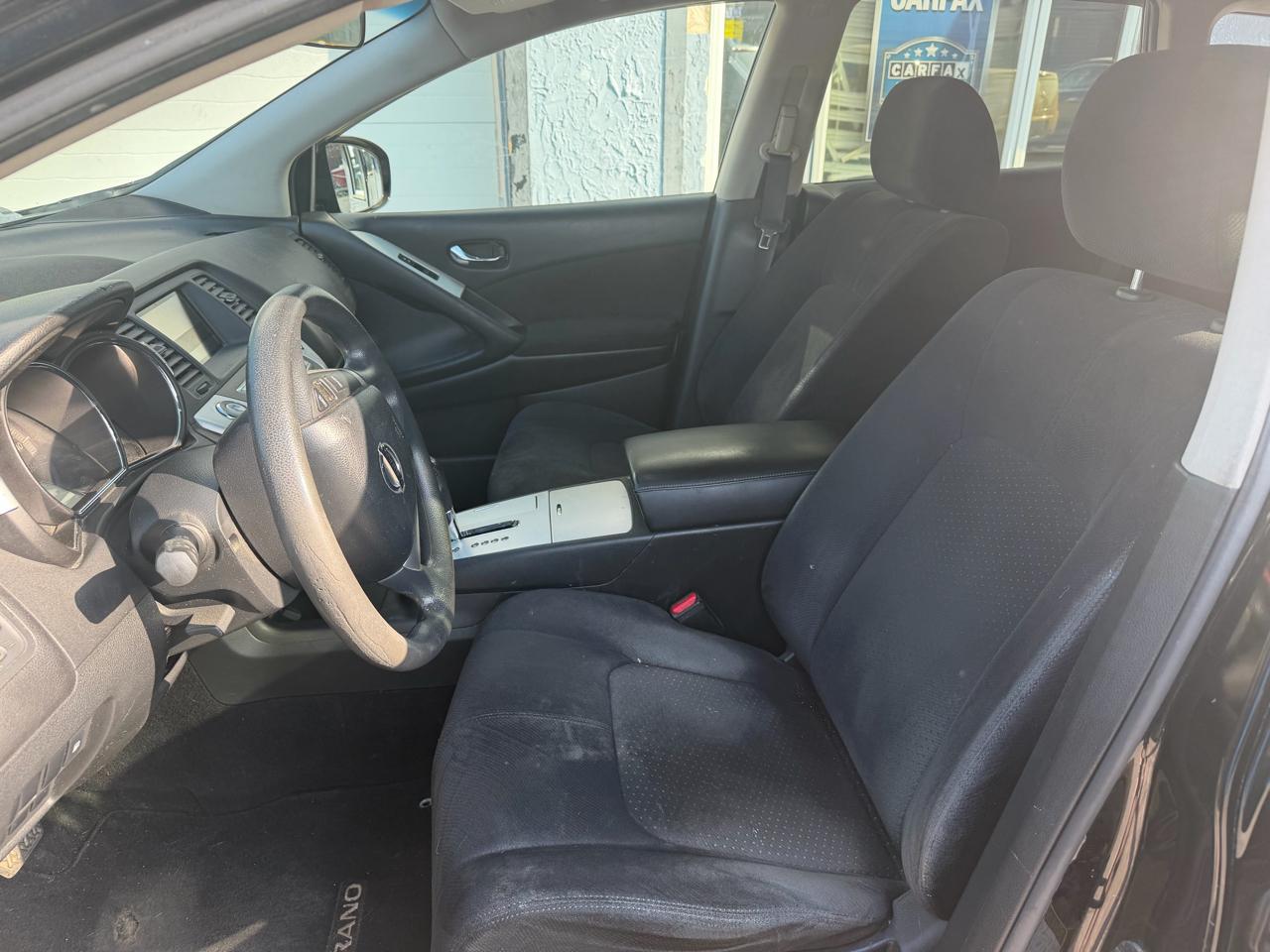 Nissan Murano S AWD 2010